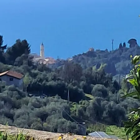 Vistablu Bussana