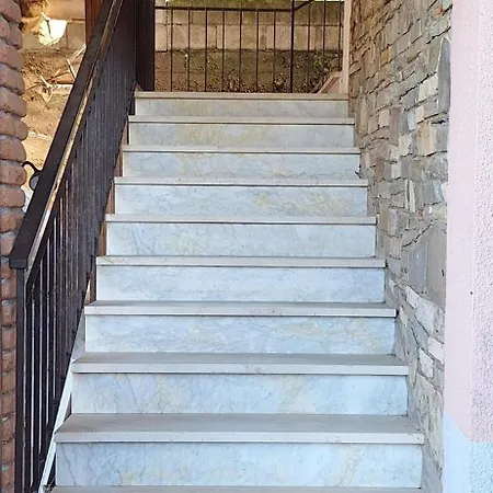 Vistablu Bussana * Arma di Taggia