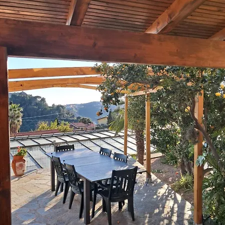Vistablu Bussana Hébergement de vacances Arma di Taggia