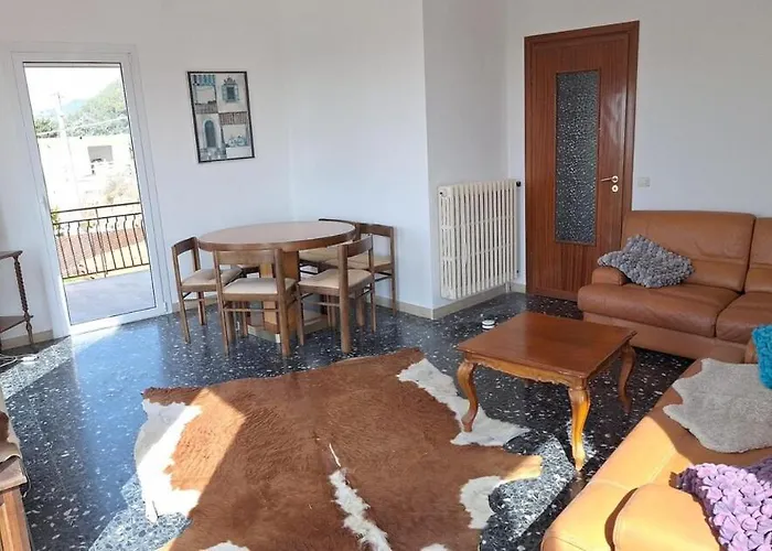 Vistablu Bussana Prázdninový dům *